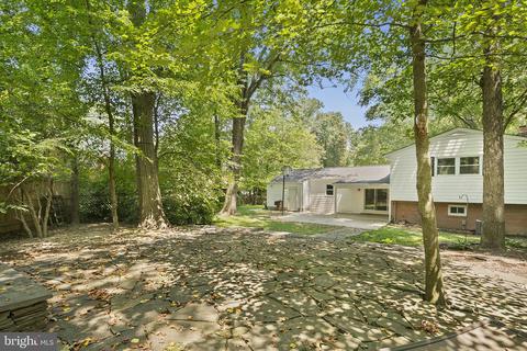 6504 Greenview Ln, Springfield, VA 22152 photo 39