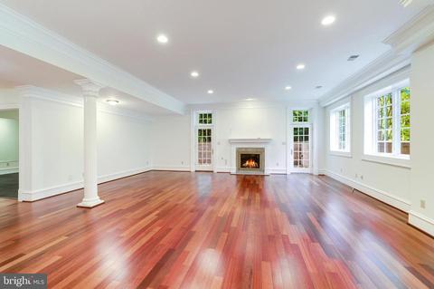 8200 Sparger, Mclean, VA 22102 photo 70