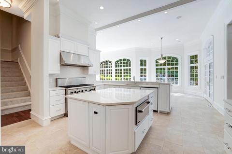 8200 Sparger, Mclean, VA 22102 photo 25
