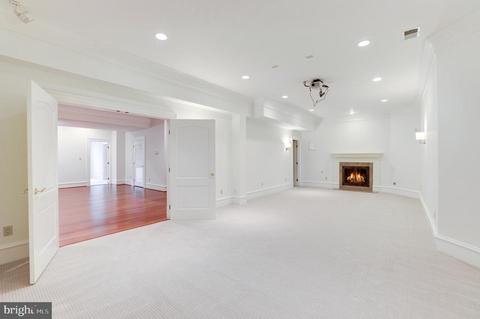 8200 Sparger, Mclean, VA 22102 photo 73