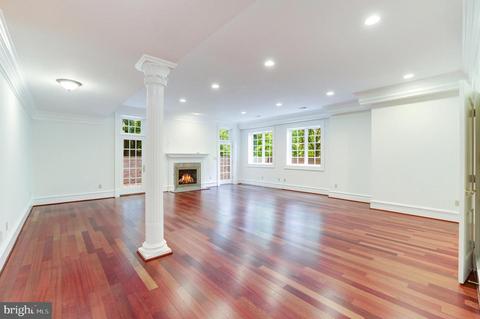 8200 Sparger, Mclean, VA 22102 photo 69