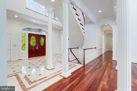 8200 Sparger, Mclean, VA 22102 photo 32