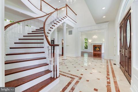 8200 Sparger, Mclean, VA 22102 photo 6
