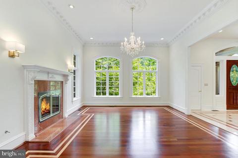 8200 Sparger, Mclean, VA 22102 photo 10