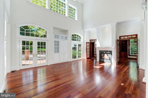 8200 Sparger, Mclean, VA 22102 photo 13