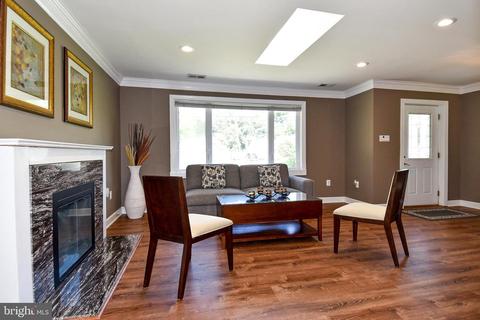 5232 Queensberry Ave, Springfield, VA 22151 photo 4