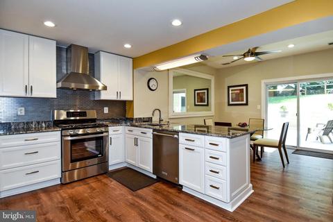 5232 Queensberry Ave, Springfield, VA 22151 photo 9