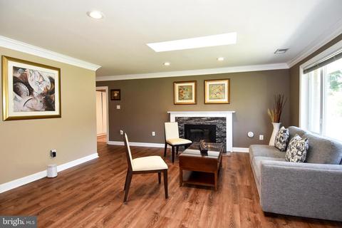 5232 Queensberry Ave, Springfield, VA 22151 photo 6