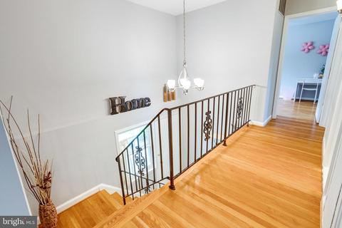8524 Parliament Dr, Springfield, VA 22151 photo 24