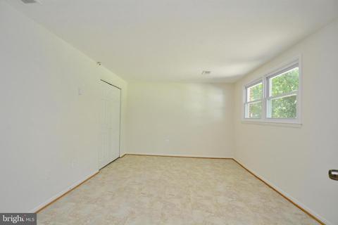 6438 Northanna Dr, Springfield, VA 22150 photo 39