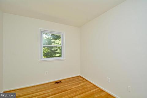 6438 Northanna Dr, Springfield, VA 22150 photo 24