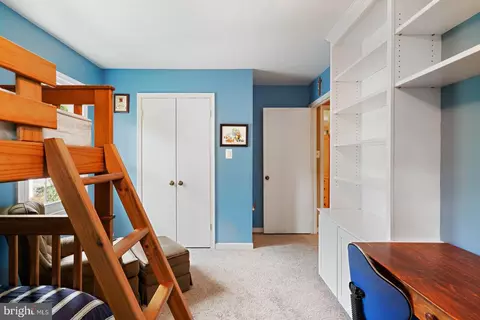 7021 Maple Tree Ln, Springfield, VA 22152 photo 31