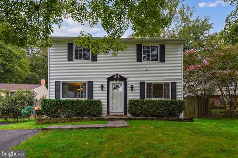 8459 Yellow Leaf Ct, Springfield, VA 22153 photo 3