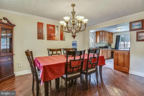 8459 Yellow Leaf Ct, Springfield, VA 22153 photo 8