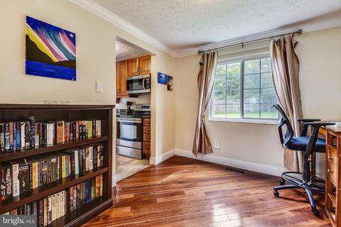8459 Yellow Leaf Ct, Springfield, VA 22153 photo 17