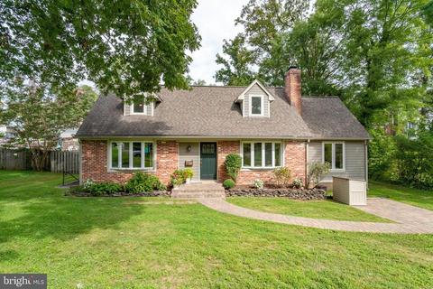 8808 Trafalgar Ct, Springfield, VA 22151 photo 1