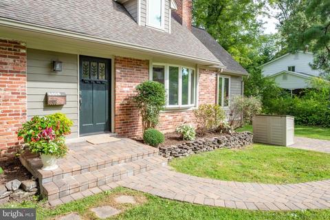 8808 Trafalgar Ct, Springfield, VA 22151 photo 3