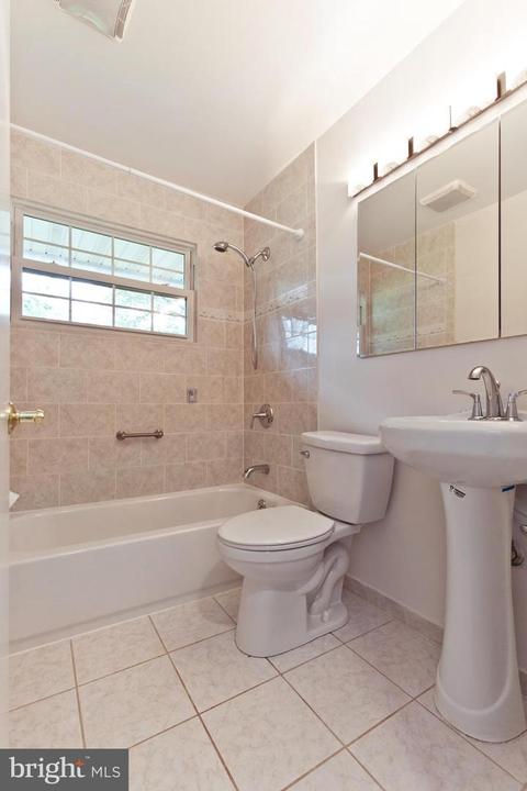 5202 Kipling St, Springfield, VA 22151 photo 14