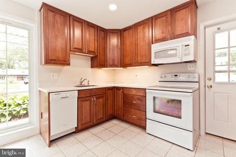 5202 Kipling St, Springfield, VA 22151 photo 7