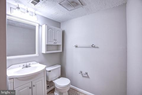 11534 Hearthstone Ct, Reston, VA 20191 photo 24