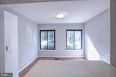 11534 Hearthstone Ct, Reston, VA 20191 photo 9