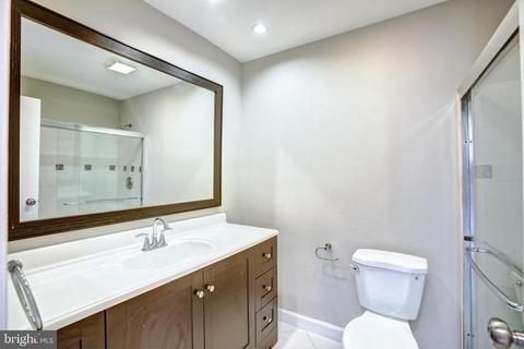 11534 Hearthstone Ct, Reston, VA 20191 photo 19