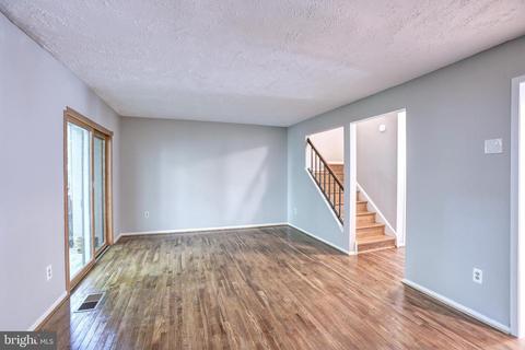 11534 Hearthstone Ct, Reston, VA 20191 photo 8
