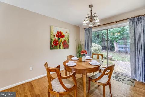 6404 Charnwood St, Springfield, VA 22152 photo 7