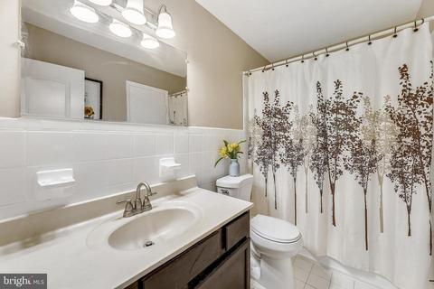6404 Charnwood St, Springfield, VA 22152 photo 12