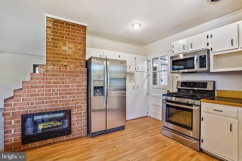 5319 Pillow Ln, Springfield, VA 22151 photo 8
