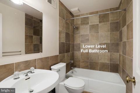 8201 Spring Hill Ln, Mclean, VA 22102 photo 41