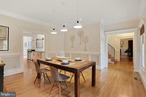 8201 Spring Hill Ln, Mclean, VA 22102 photo 12