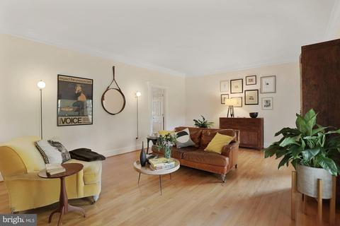 8201 Spring Hill Ln, Mclean, VA 22102 photo 14