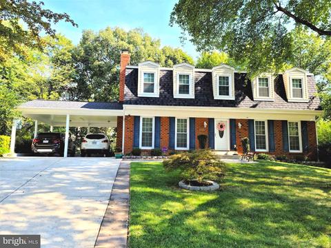6937 Sydenstricker Rd, Springfield, VA 22152 photo 1