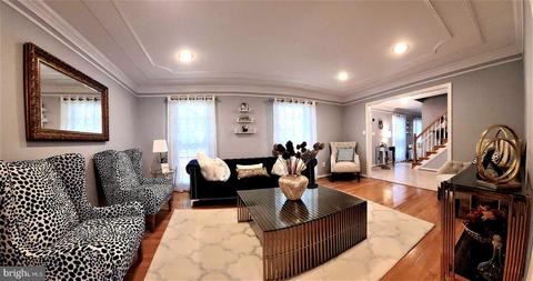 6937 Sydenstricker Rd, Springfield, VA 22152 photo 5