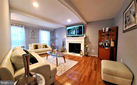 6937 Sydenstricker Rd, Springfield, VA 22152 photo 14