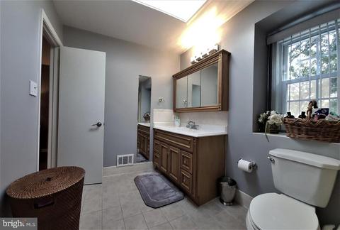 6937 Sydenstricker Rd, Springfield, VA 22152 photo 21