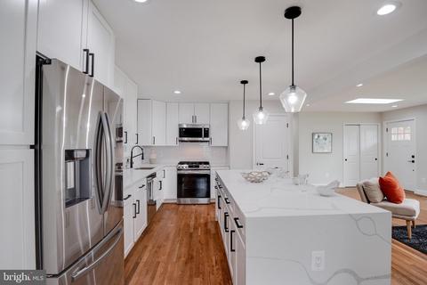 6828 Jerome St, Springfield, VA 22150 photo 10