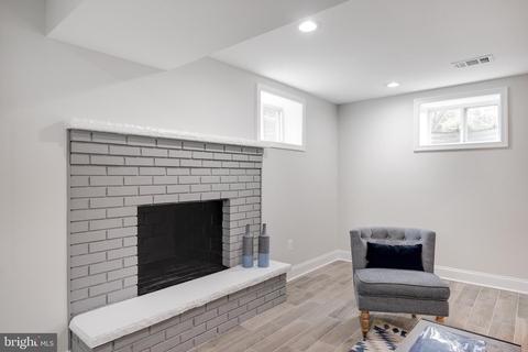 6828 Jerome St, Springfield, VA 22150 photo 34