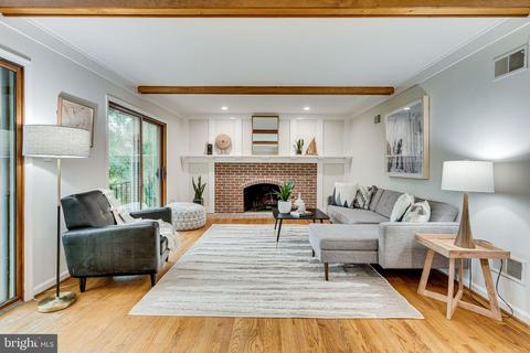7625 Huntmaster, Mclean, VA 22102 photo 13