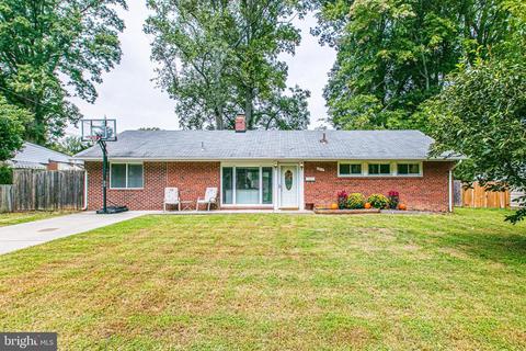 7414 Hogarth St, Springfield, VA 22151 photo 1
