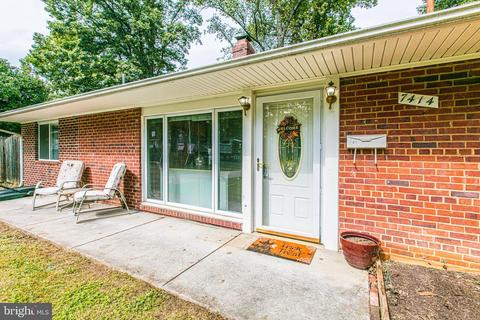 7414 Hogarth St, Springfield, VA 22151 photo 2