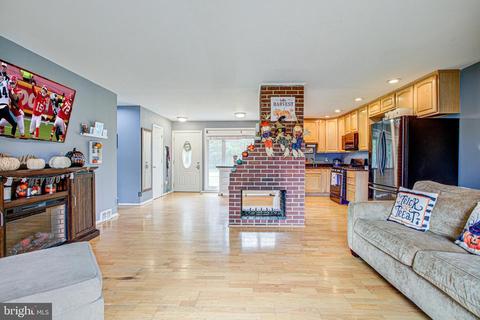 7414 Hogarth St, Springfield, VA 22151 photo 13