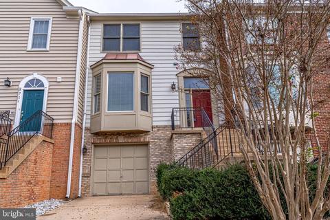 8713 Wadebrook Ter, Springfield, VA 22153 photo 1