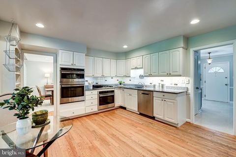 1328 Elsinore Ave, Mclean, VA 22102 photo 18