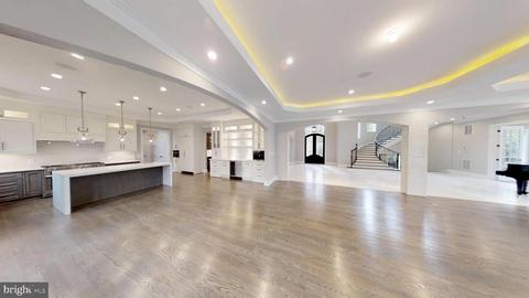 8604 Brook Rd, Mclean, VA 22102 photo 13