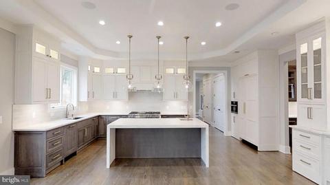 8604 Brook Rd, Mclean, VA 22102 photo 15