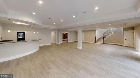 8604 Brook Rd, Mclean, VA 22102 photo 24