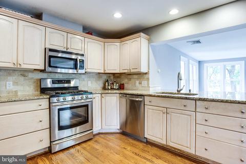 1633 Great Fls, Mclean, VA 22101 photo 32