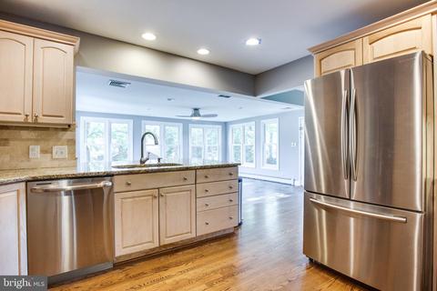 1633 Great Fls, Mclean, VA 22101 photo 36